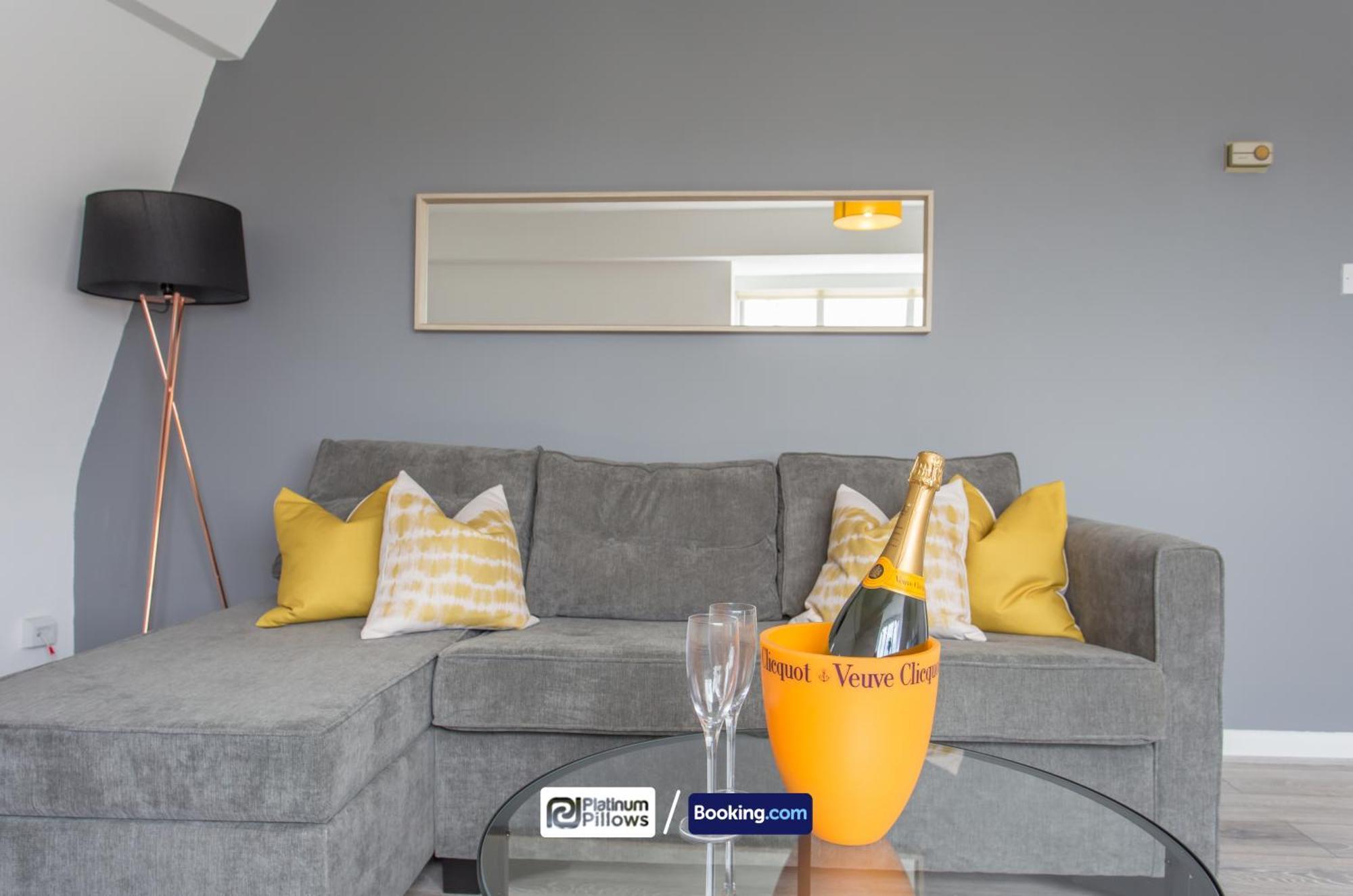 Oxford Apt Near Jr Hospital & Universities, Great Weekly & Long Stay Offers Exteriér fotografie